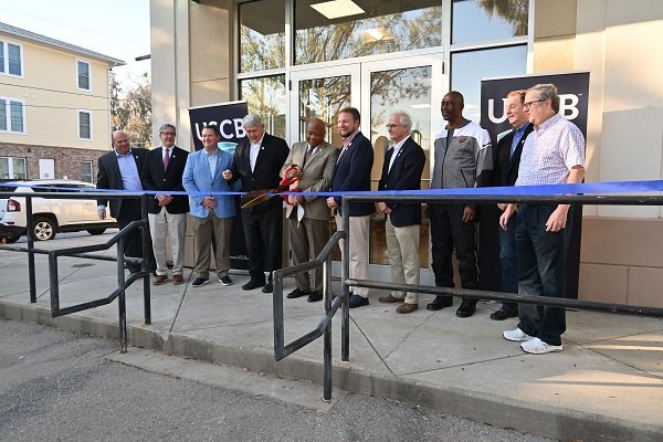 Dr. Panu inaugurated Newcastle Dining at its March 2 ribbon cutting ceremony. The new dining option in Beaufort serves hot entrees, sandwiches, salads, desserts and more.