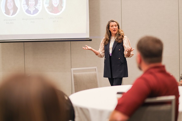 Professor Libby Ricardo presenting at PSAE’s Annual Arts Integration Conference on October 22, 2024.